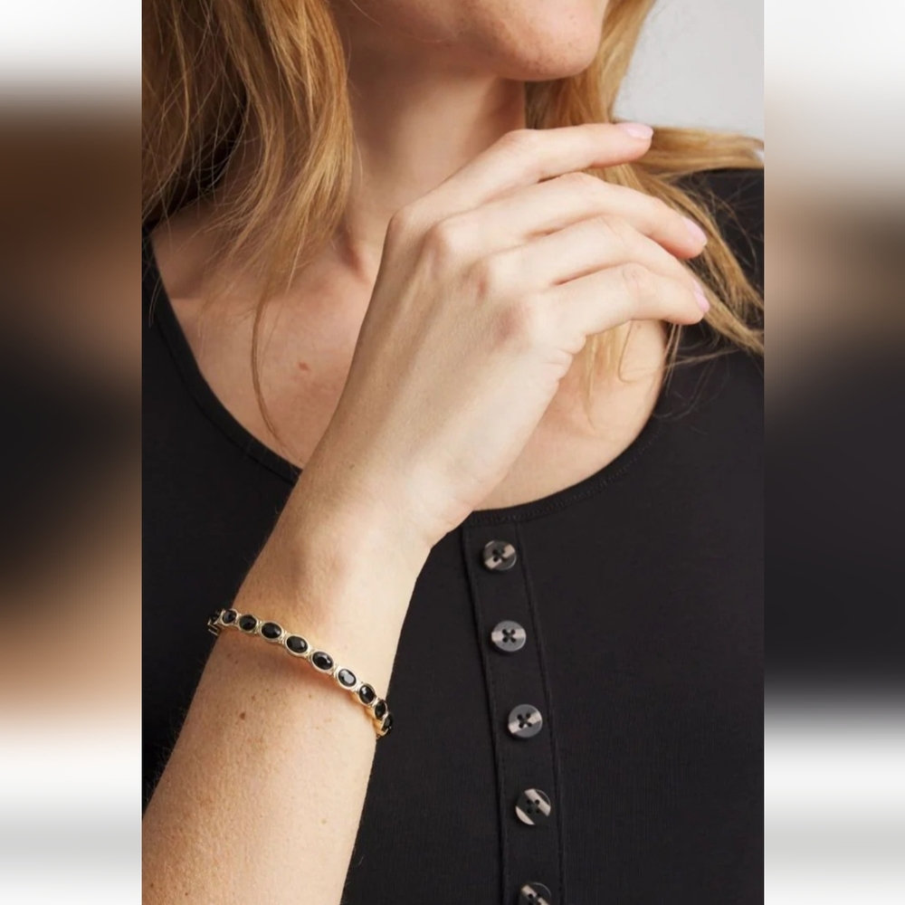 CHICO'S elegant BLACK & GOLD stretch BRACELET brand new - Picture 1 of 2